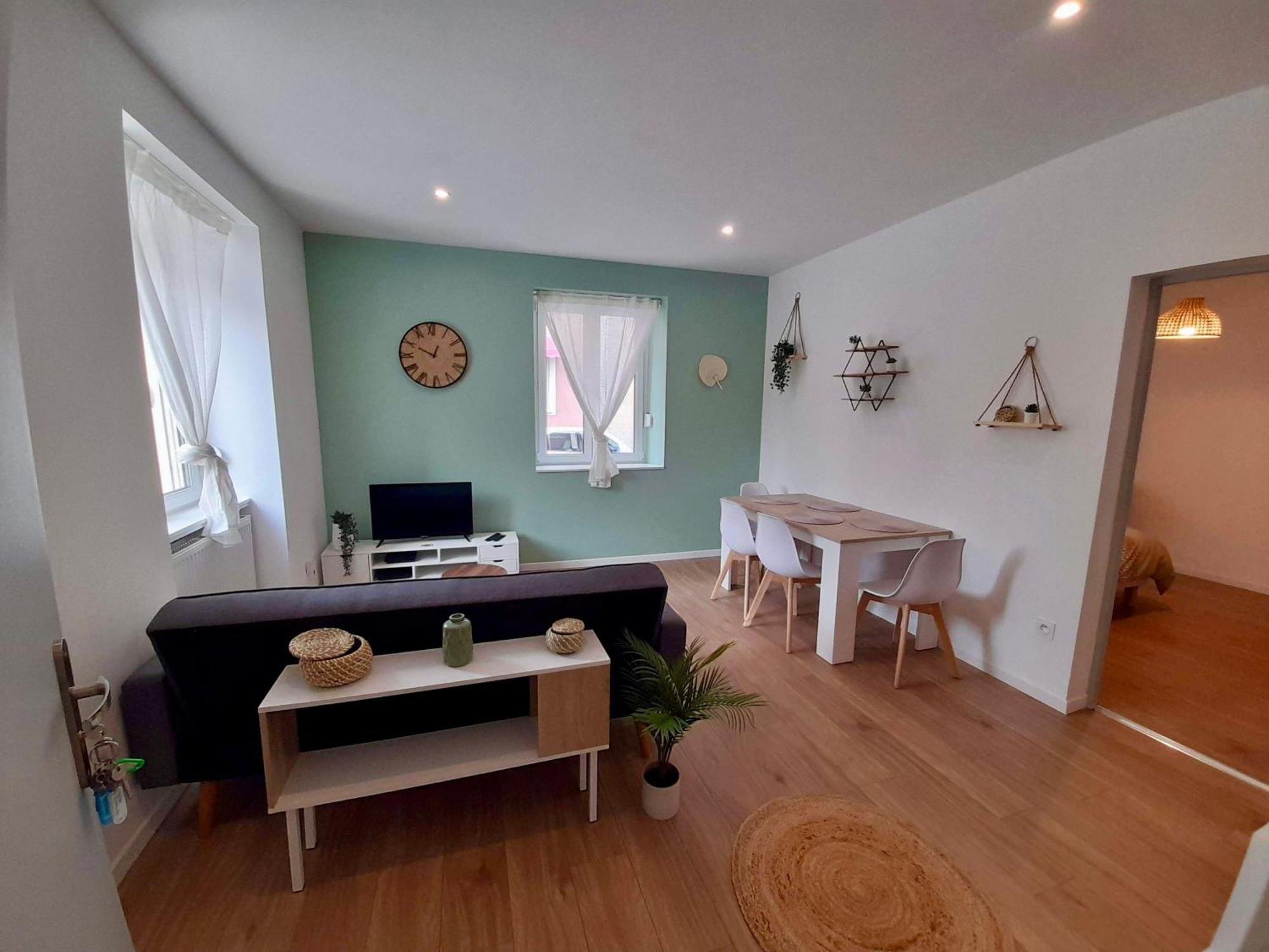 T2 Spacieux Et Confortable Mulhouse Extérieur photo